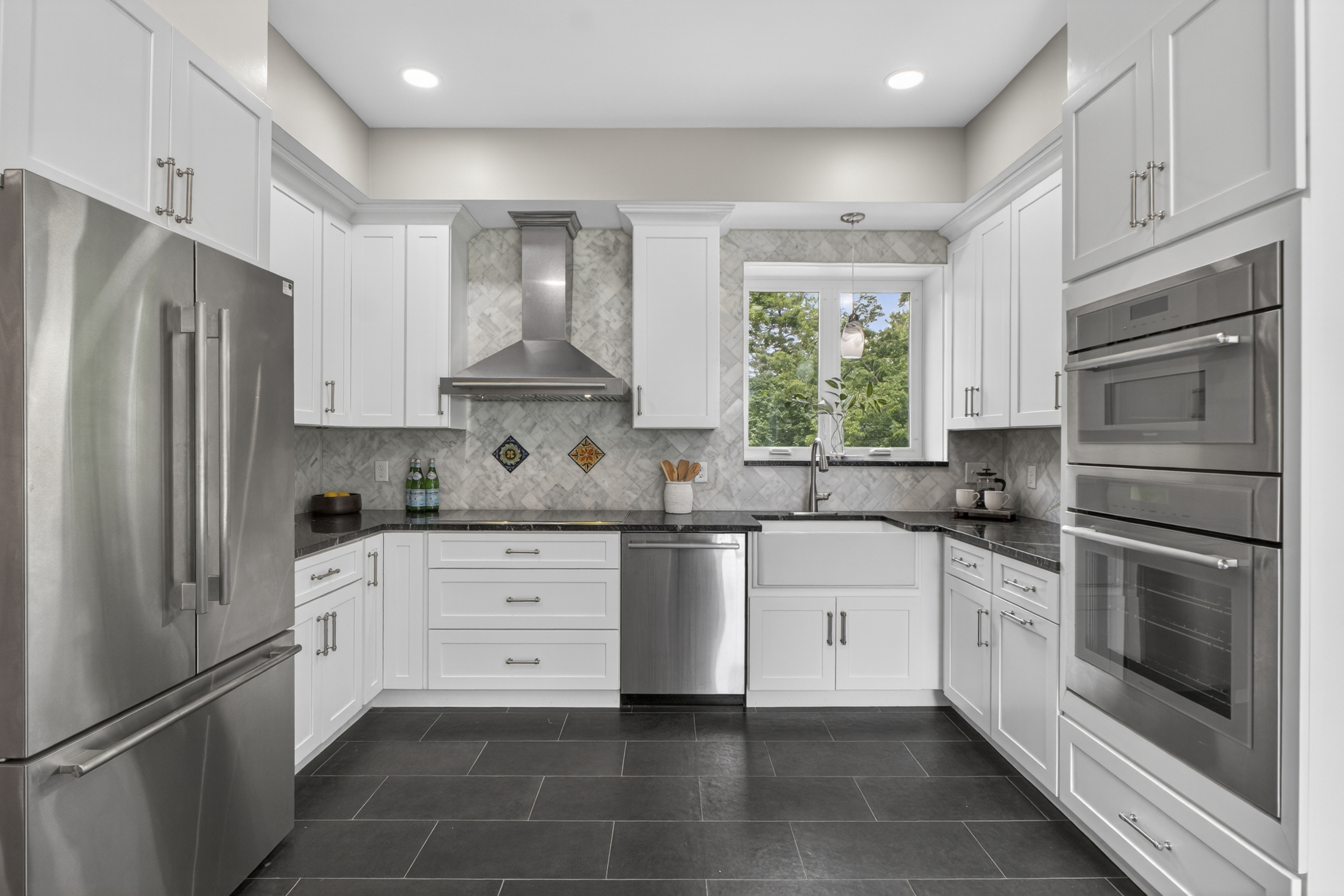  Timeless Mediterranean Revival Blends European Elegance & Hollywood Glamour - 物件實景