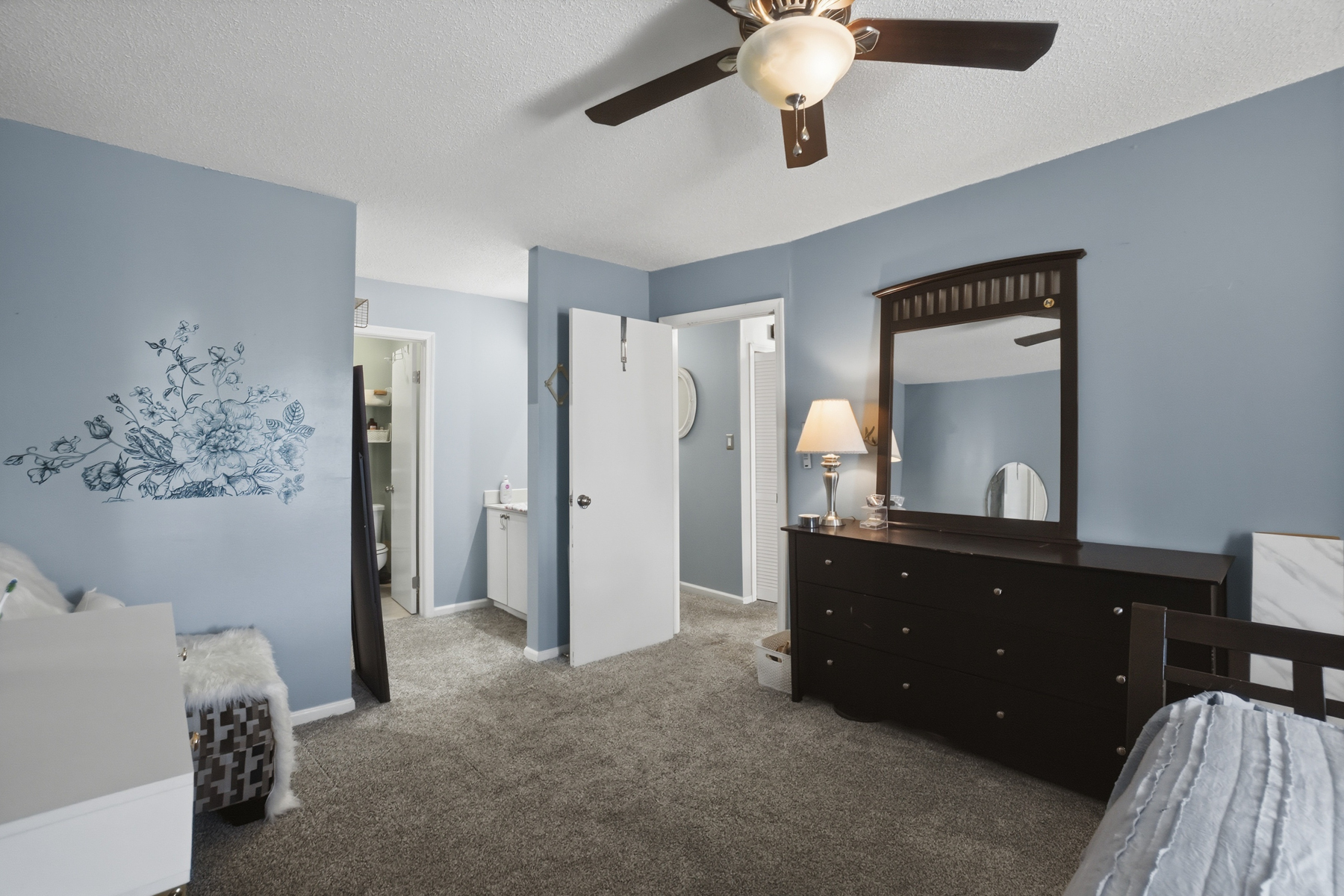  2469 Reagan Avenue, Virginia Beach, VA 23454 - 物件實景