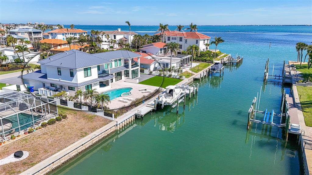 Longboat Key, Florida, 34228, United States, 4 Bedrooms Bedrooms, ,4 BathroomsBathrooms,Residential,For Sale,1751761