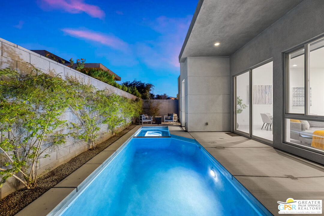 Palm Springs, California, 92262, United States, 3 Bedrooms Bedrooms, ,3 BathroomsBathrooms,Residential,For Sale,1927236