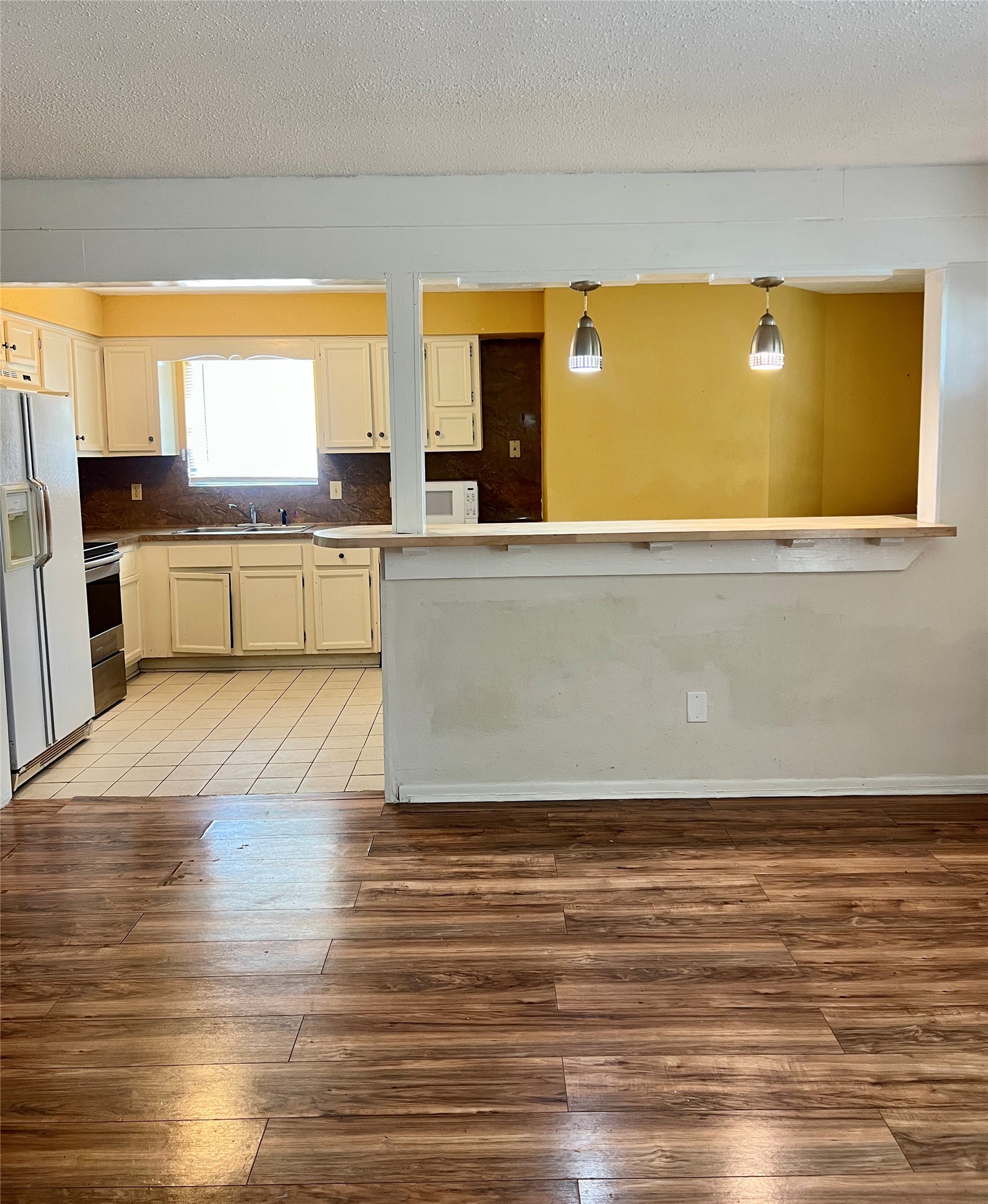Saint Charles St, League City, TX 77573 #1