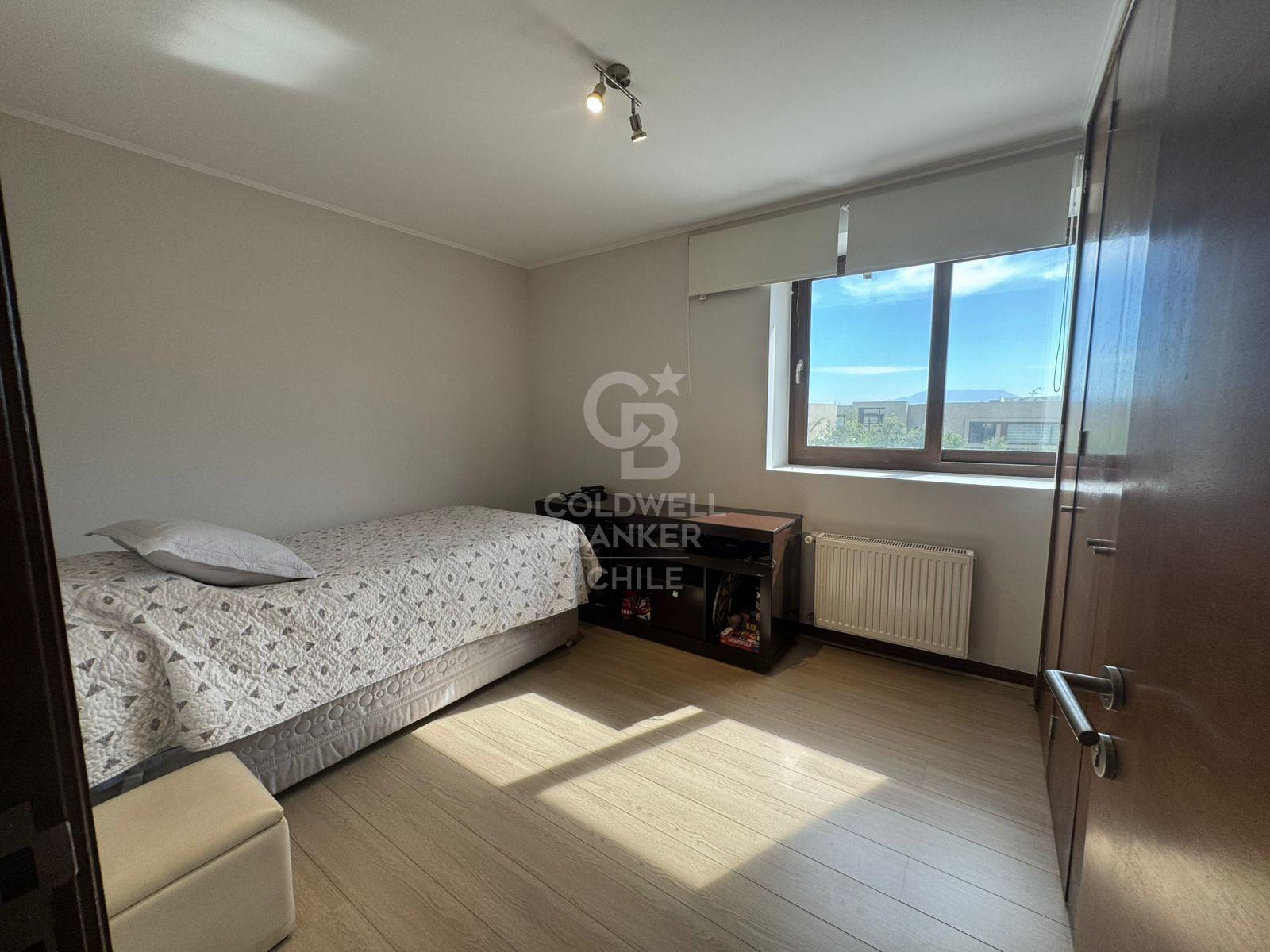 Colina, Chile, 4 Bedrooms Bedrooms, ,3 BathroomsBathrooms,Residential,For Sale,1690669