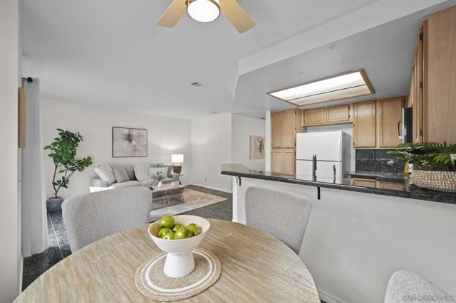 San Diego, California, 92127, United States, 3 Bedrooms Bedrooms, ,2 BathroomsBathrooms,Residential,For Sale,2005783