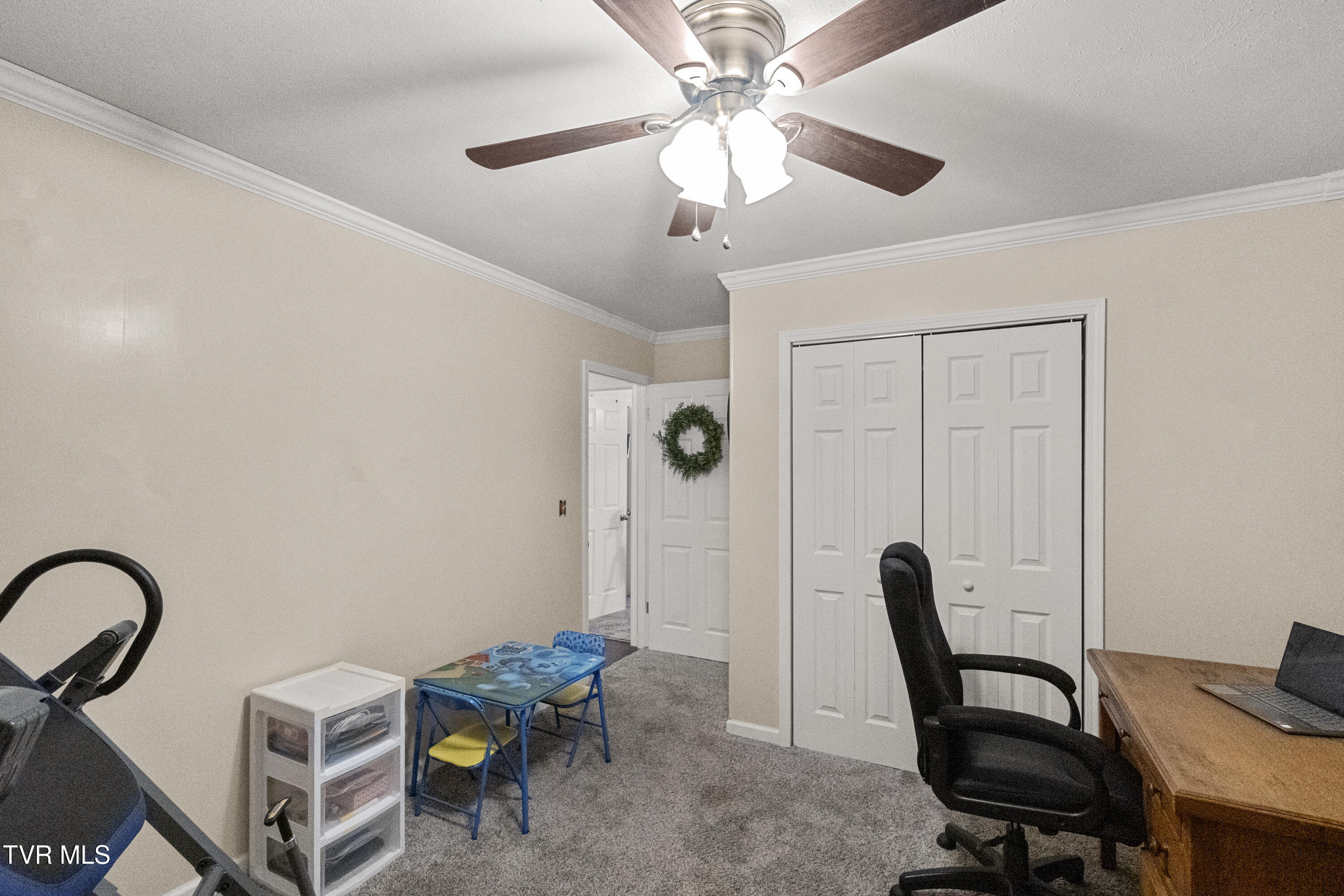 Greeneville, Tennessee, 37743, United States, 3 Bedrooms Bedrooms, ,2 BathroomsBathrooms,Residential,For Sale,1990242