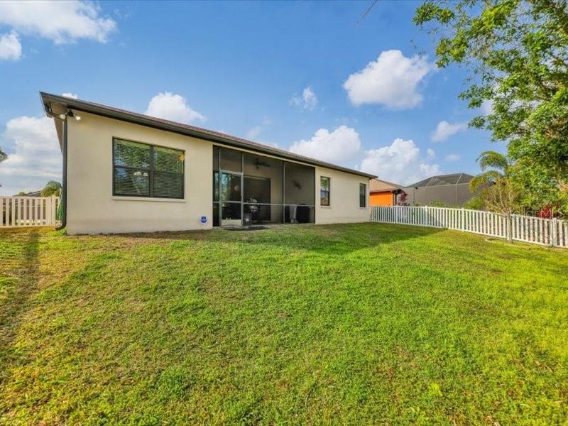 Palmetto, Florida, 34221, United States, 4 Bedrooms Bedrooms, ,3 BathroomsBathrooms,Residential,For Sale,1700640