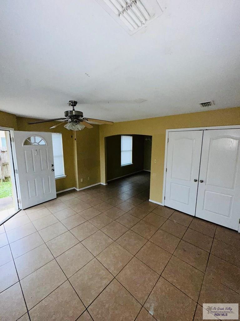 Harlingen, Texas, 78550, United States, 8 Bedrooms Bedrooms, ,12 BathroomsBathrooms,Residential,For Sale,1949090