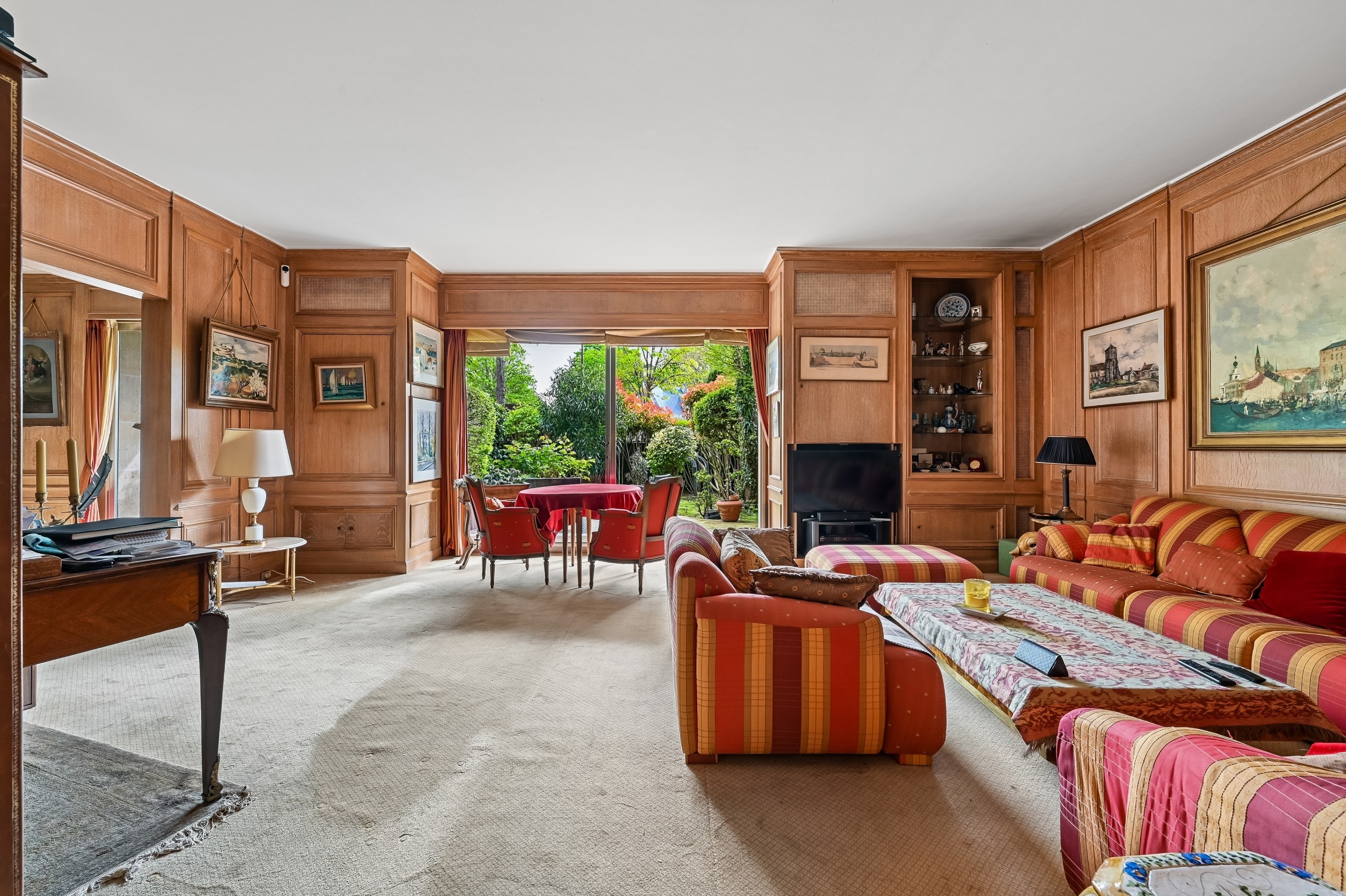 Garden-Level Apartment Facing the Bois de Boulogne - 物件實景