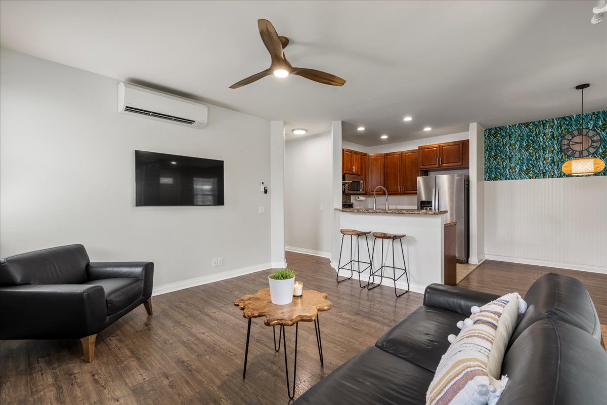 Kihei, Hawaii, 96753, United States, 2 Bedrooms Bedrooms, ,2 BathroomsBathrooms,Residential,For Sale,1981053