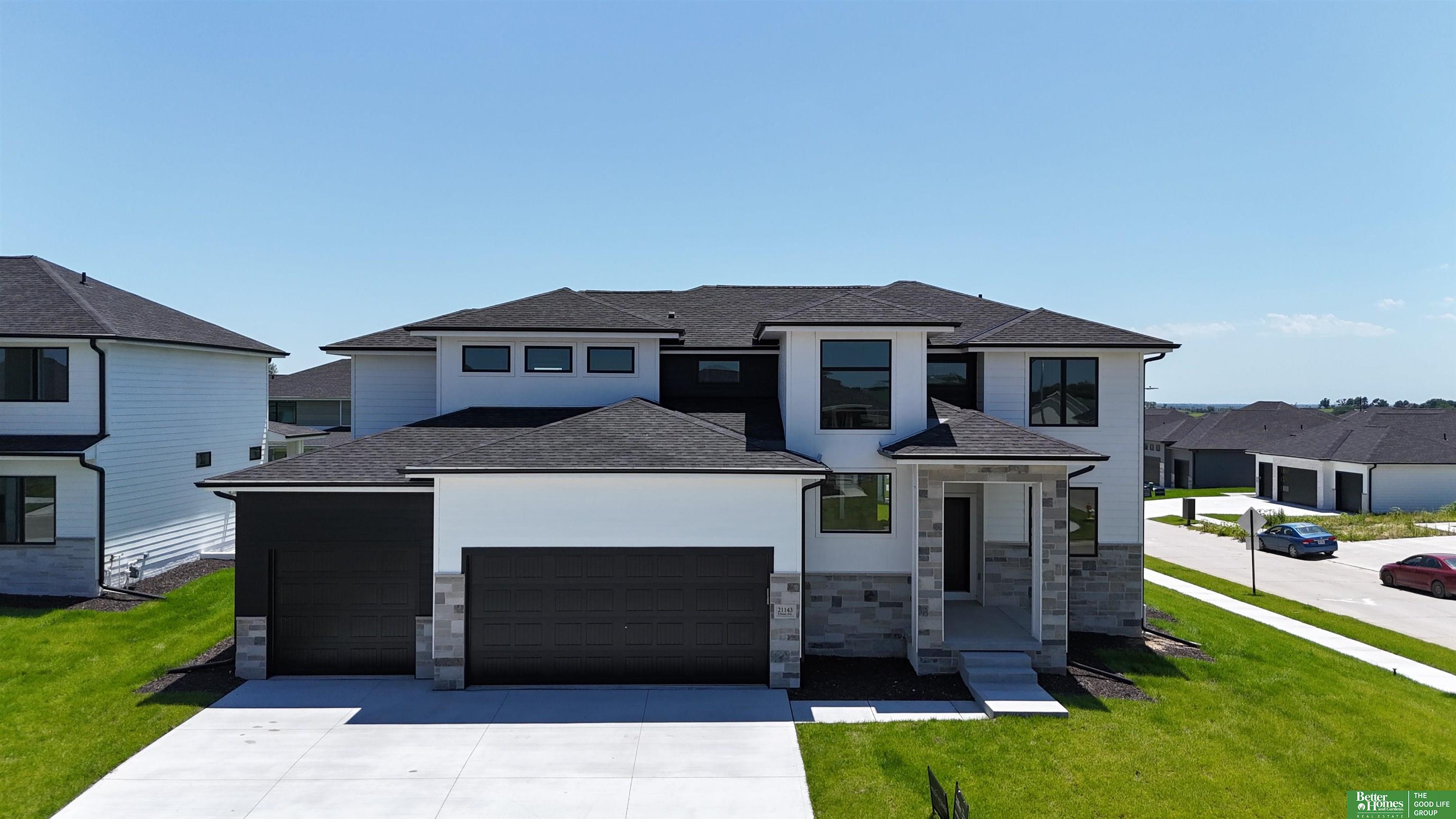 213th St, Elkhorn, NE 68022 #1