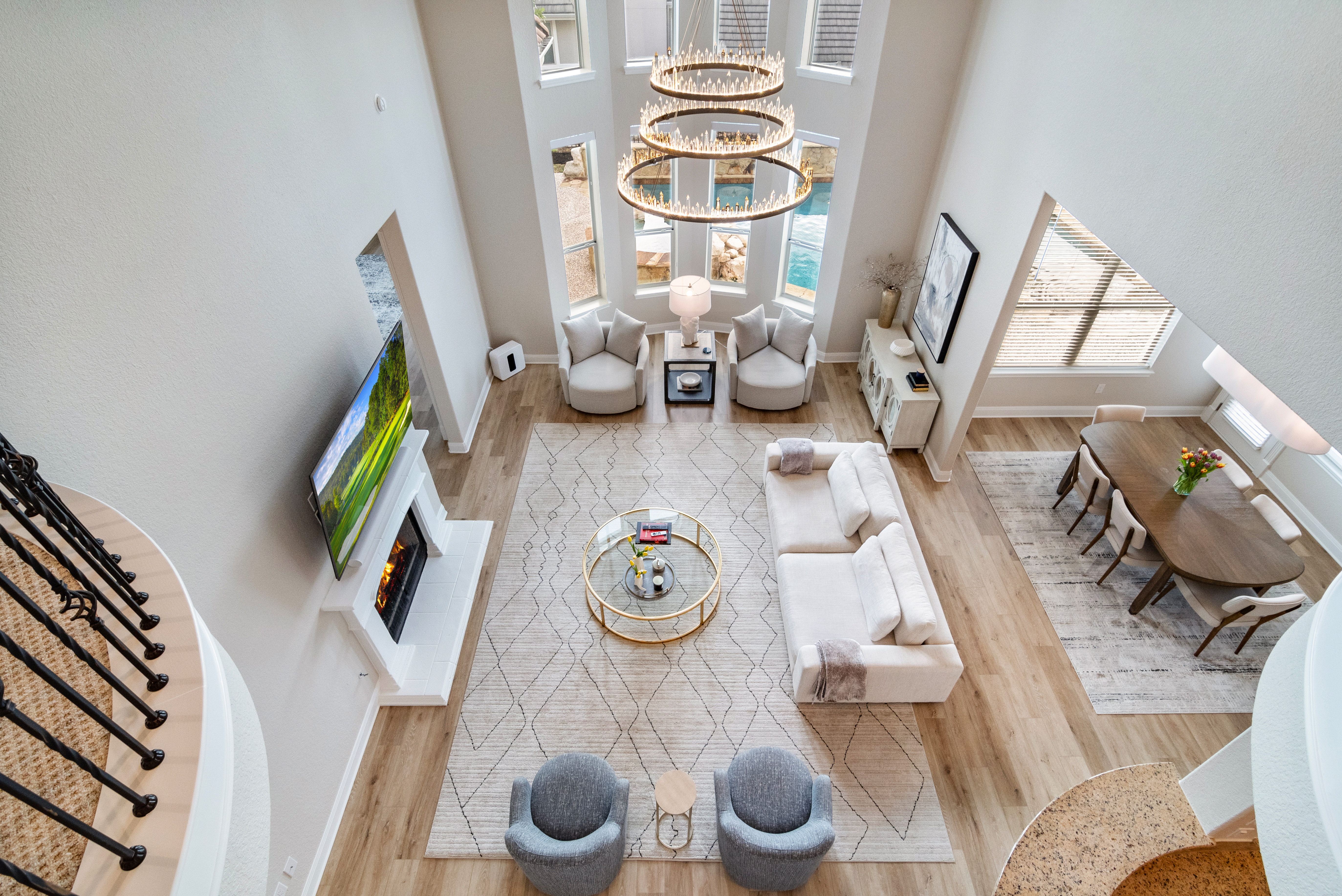  Elegant Mediterranean Retreat in The Dominion - 物件實景