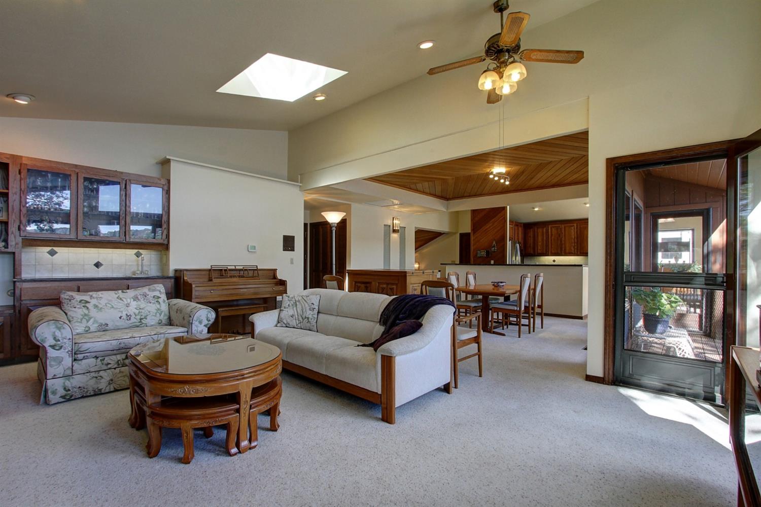 23839 Lakeview Ct, Auburn, California, 95602, United States, 3 Bedrooms Bedrooms, ,3 BathroomsBathrooms,Residential,For Sale,23839 Lakeview Ct,1010155