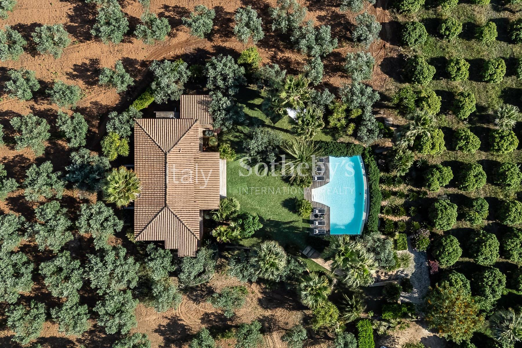  Private villa with pool - 物件實景
