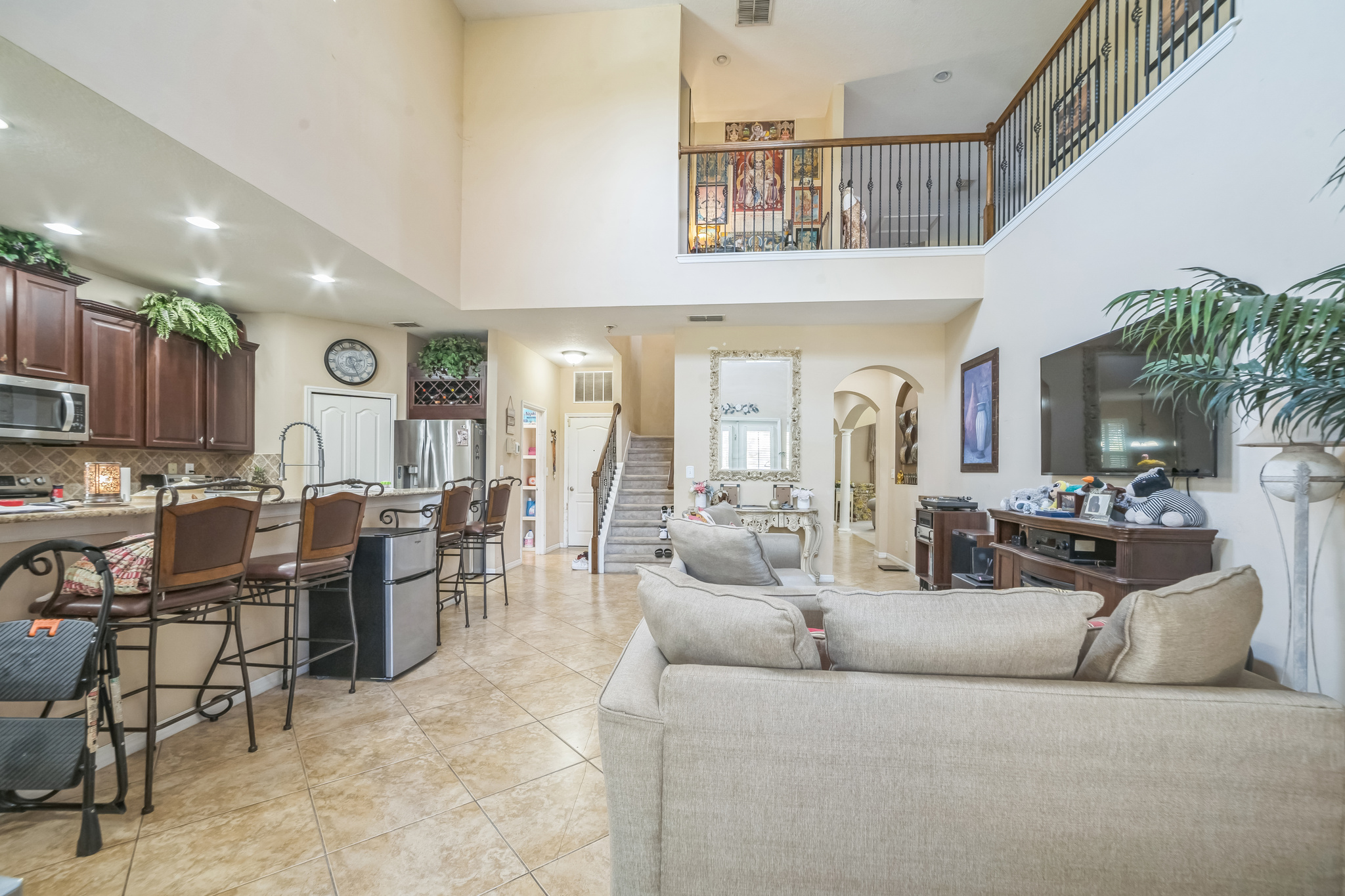 Clermont, Florida, 34711, United States, 5 Bedrooms Bedrooms, ,4 BathroomsBathrooms,Residential,For Sale,1982427