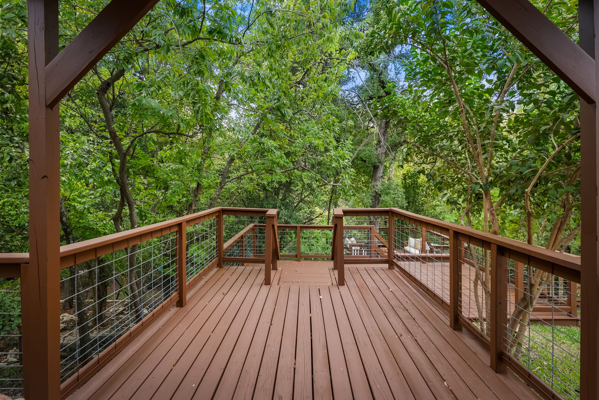 A Storybook Setting on Bull Creek - 物件實景