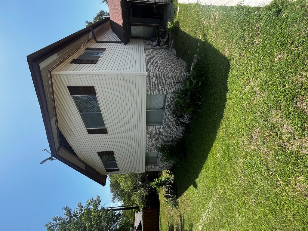 Austin, Texas, 78723, United States, 4 Bedrooms Bedrooms, ,3 BathroomsBathrooms,Residential,For Sale,1866971