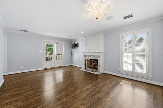 Houston, Texas, 77005, United States, 4 Bedrooms Bedrooms, ,4 BathroomsBathrooms,Residential,For Sale,1980164