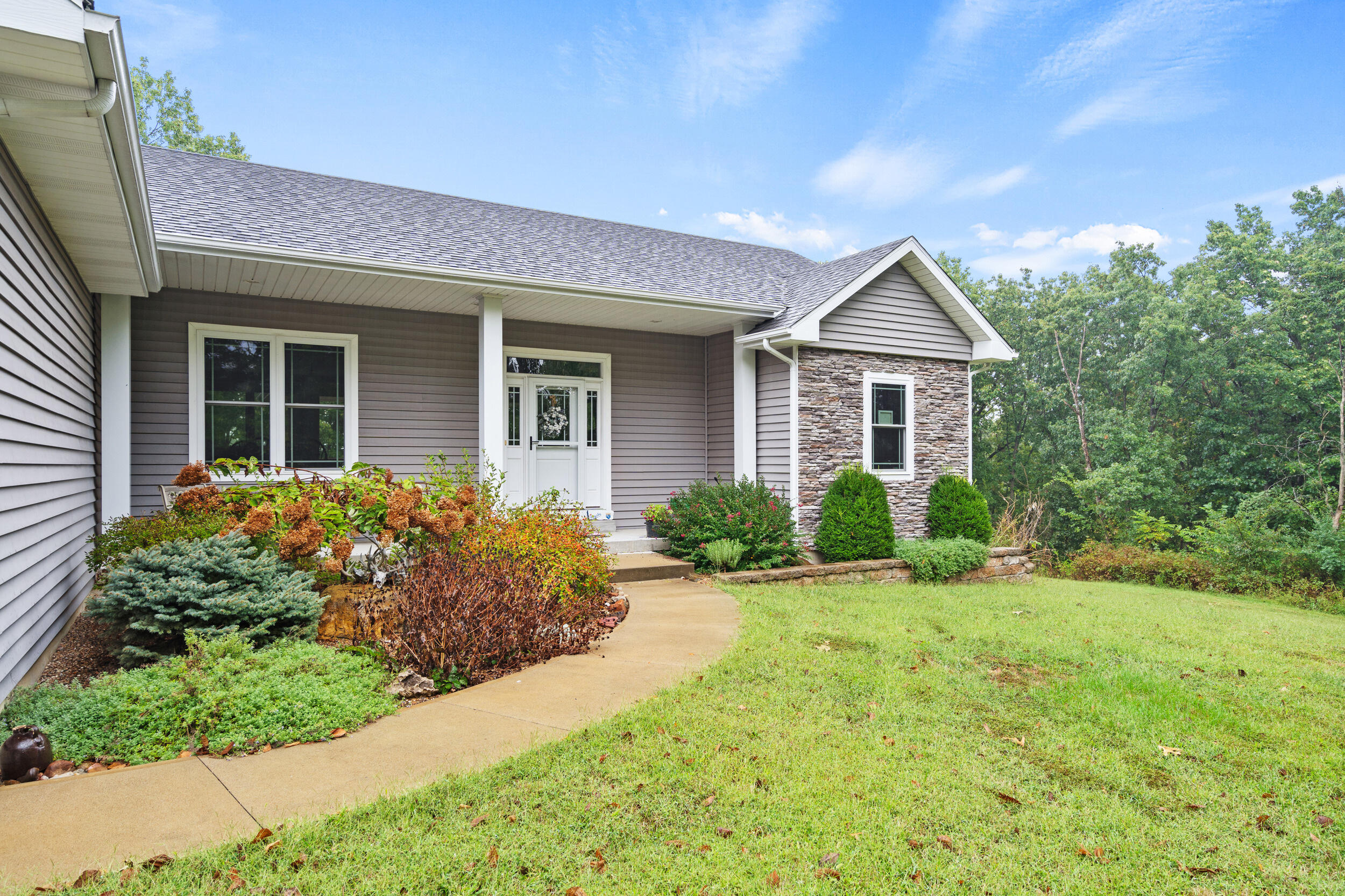 FAYETTE, Missouri, 65248, United States, 4 Bedrooms Bedrooms, ,3 BathroomsBathrooms,Residential,For Sale,1977383