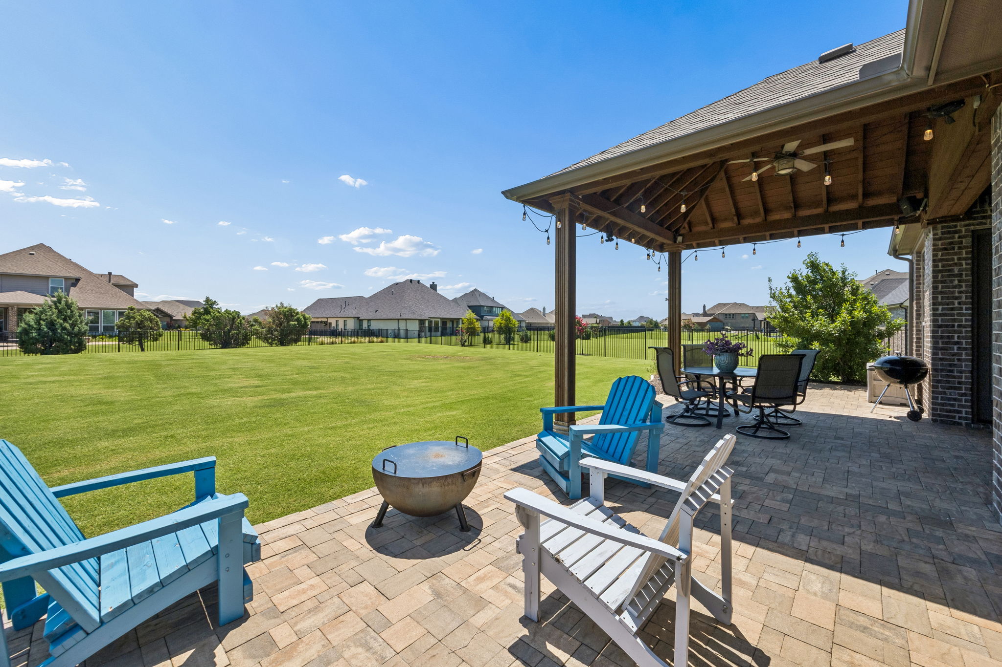  1116 Macgregor Lane, Gunter, TX, 75058 - 物件實景