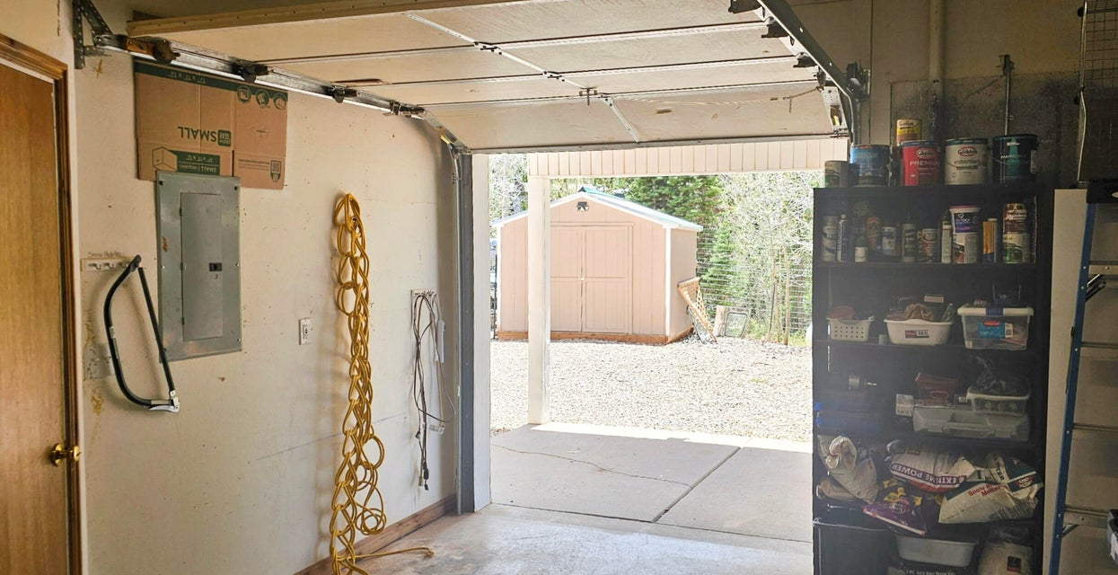 Brian Head, Utah, 84719, United States, 5 Bedrooms Bedrooms, ,3 BathroomsBathrooms,Residential,For Sale,1951004