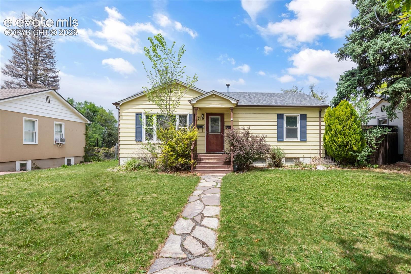 Columbia St, Colorado Springs, CO 80909