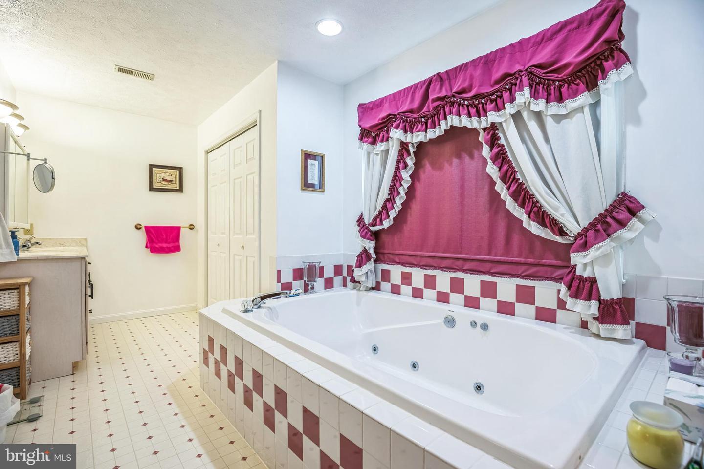 Leonardtown, Maryland, 20650, United States, 3 Bedrooms Bedrooms, ,3 BathroomsBathrooms,Residential,For Sale,1850196