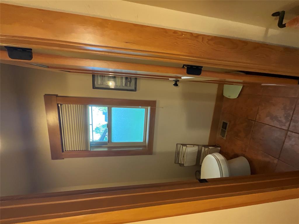 Polson, Montana, 59860, United States, 3 Bedrooms Bedrooms, ,1 BathroomBathrooms,Residential,For Sale,1974764