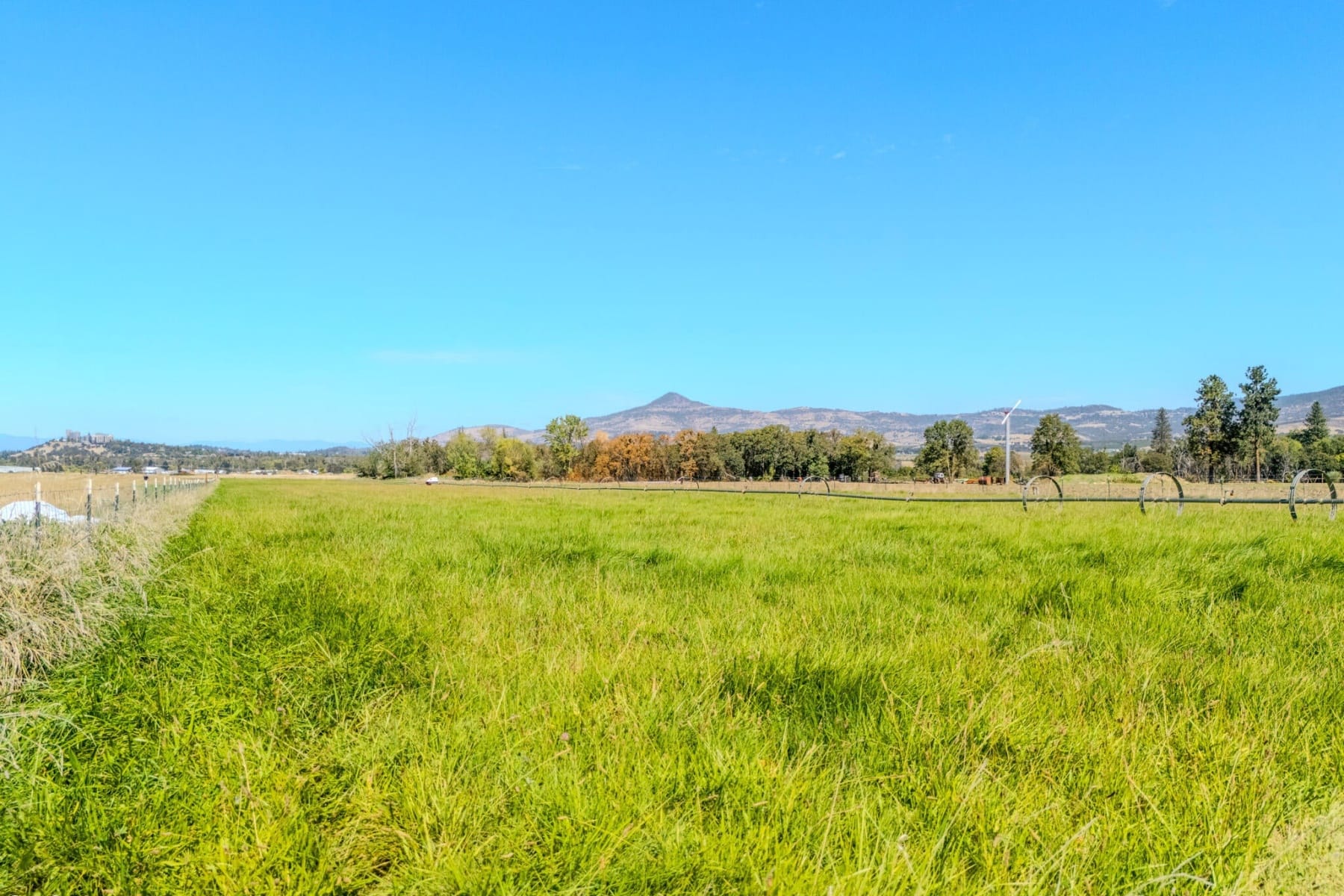  2110 Houston Road Phoenix, OR 97535 - 物件實景