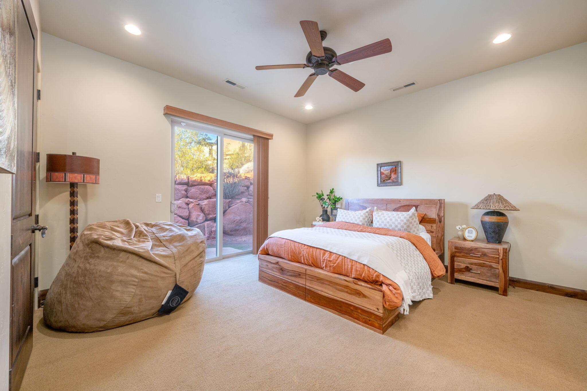 St George, Utah, 84770, United States, 4 Bedrooms Bedrooms, ,5 BathroomsBathrooms,Residential,For Sale,1976696