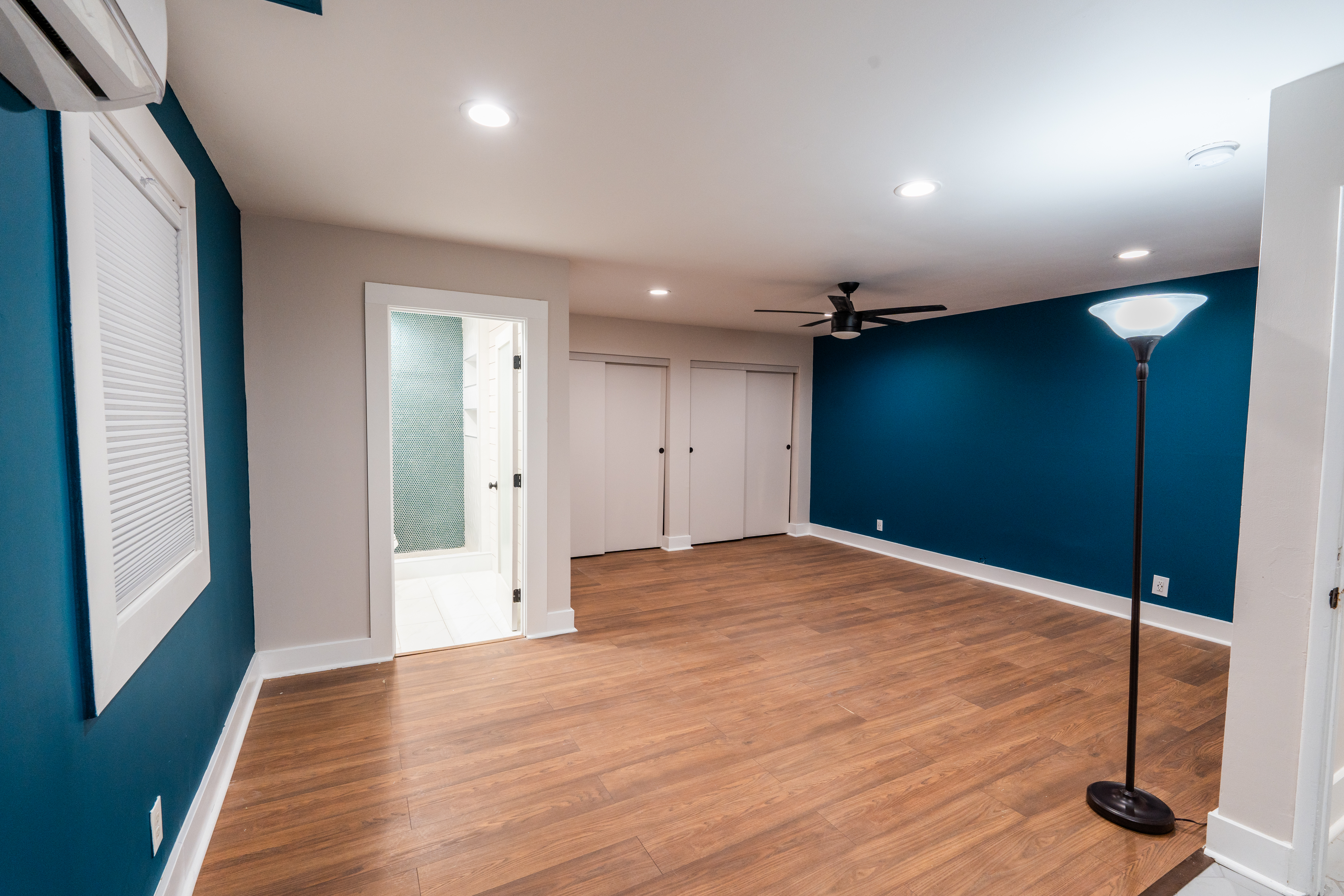 5604 South Manhattan Place, Los Angeles, CA 90062 - 物件實景