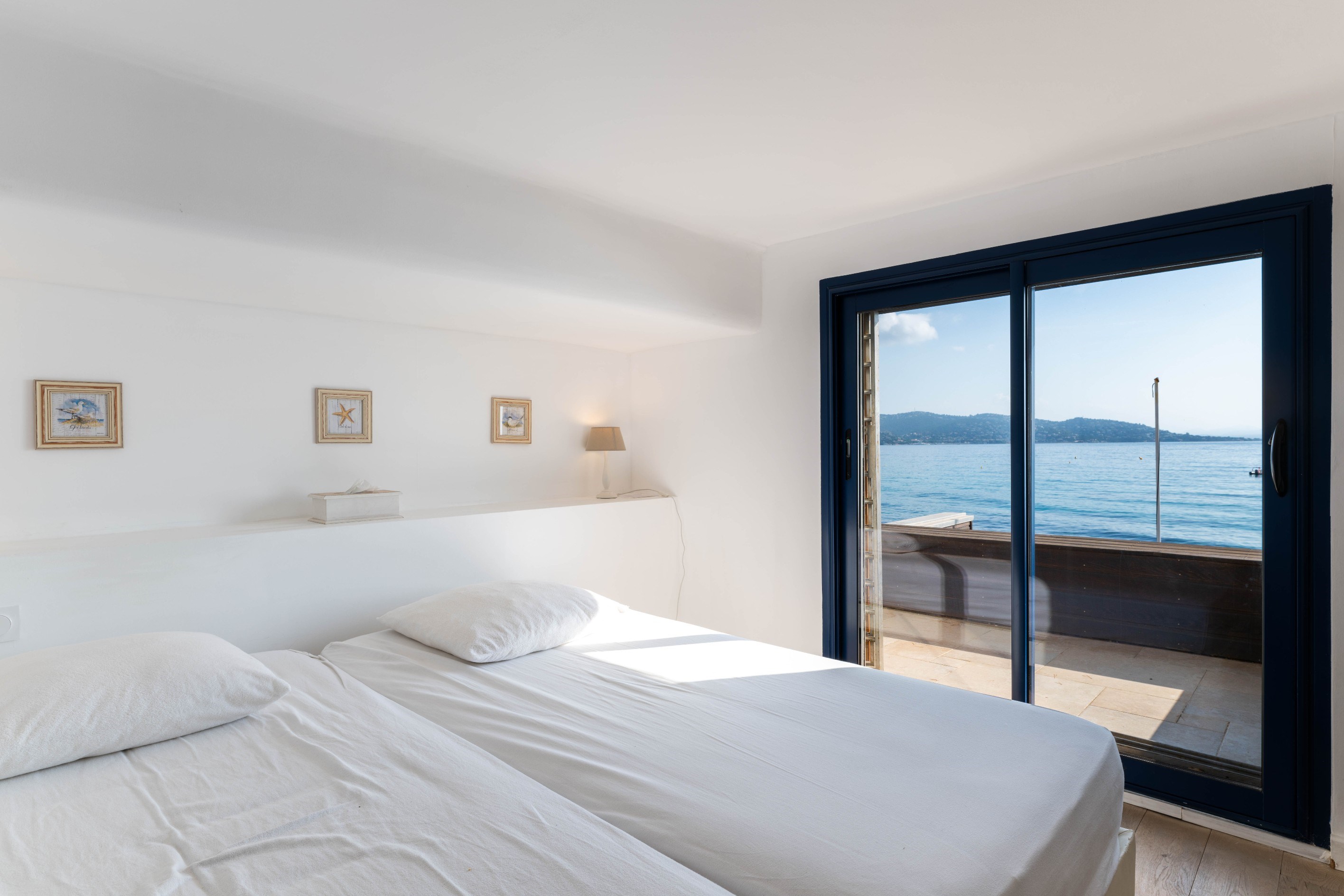  Waterfront house of 180 sq.m with sea view. - 物件實景