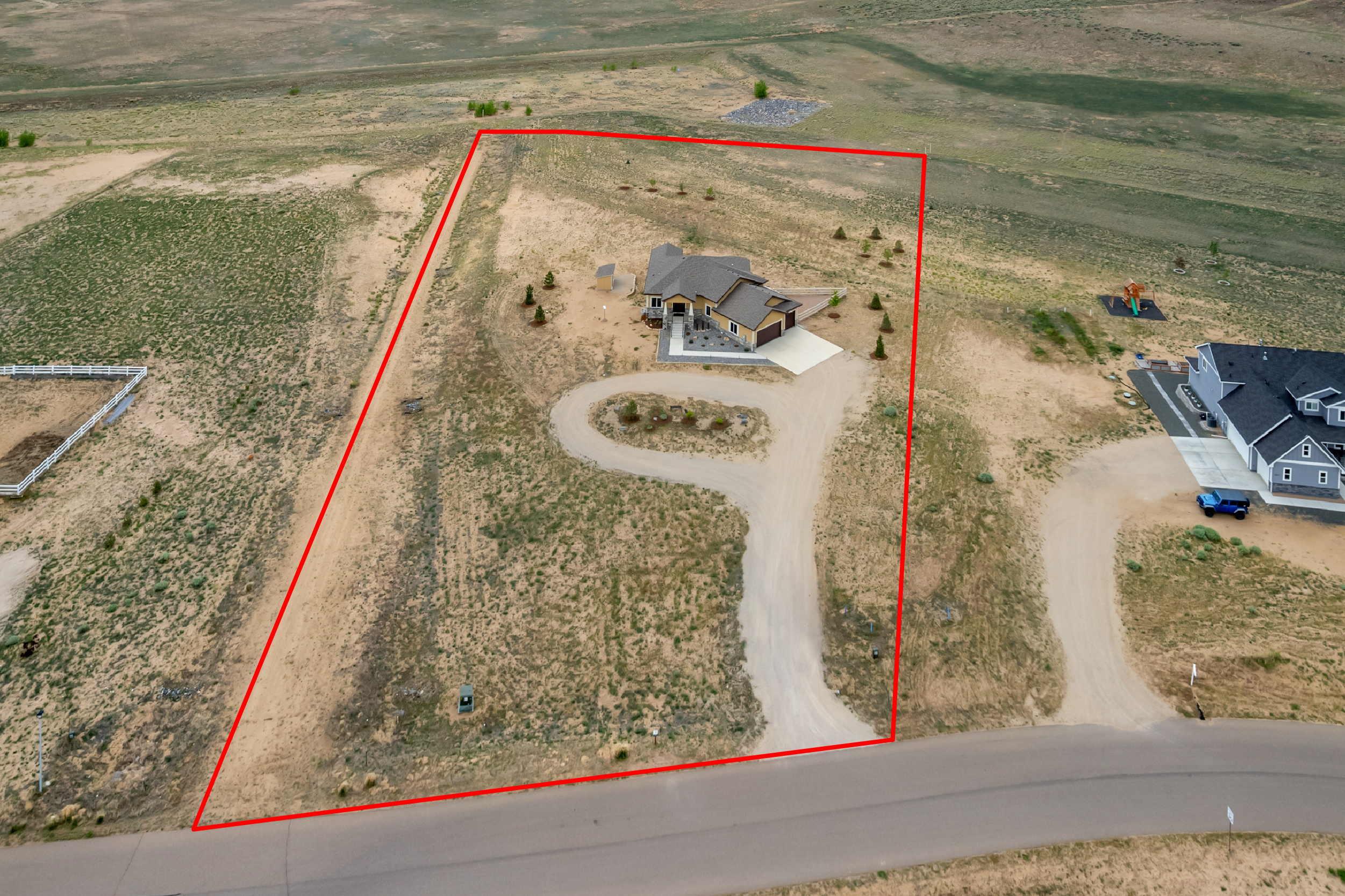  Custom-Built Home in the Highly Sought-After Pelican Lake Ranch Community - 物件實景