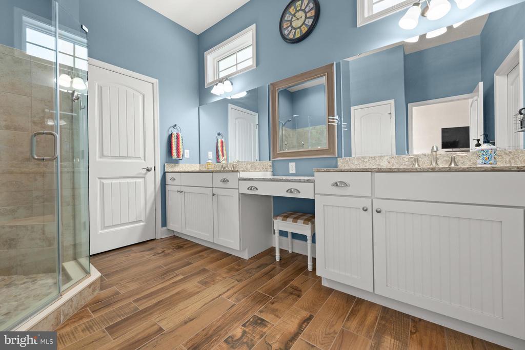 Lewes, Delaware, 19958, United States, 5 Bedrooms Bedrooms, ,5 BathroomsBathrooms,Residential,For Sale,1907595