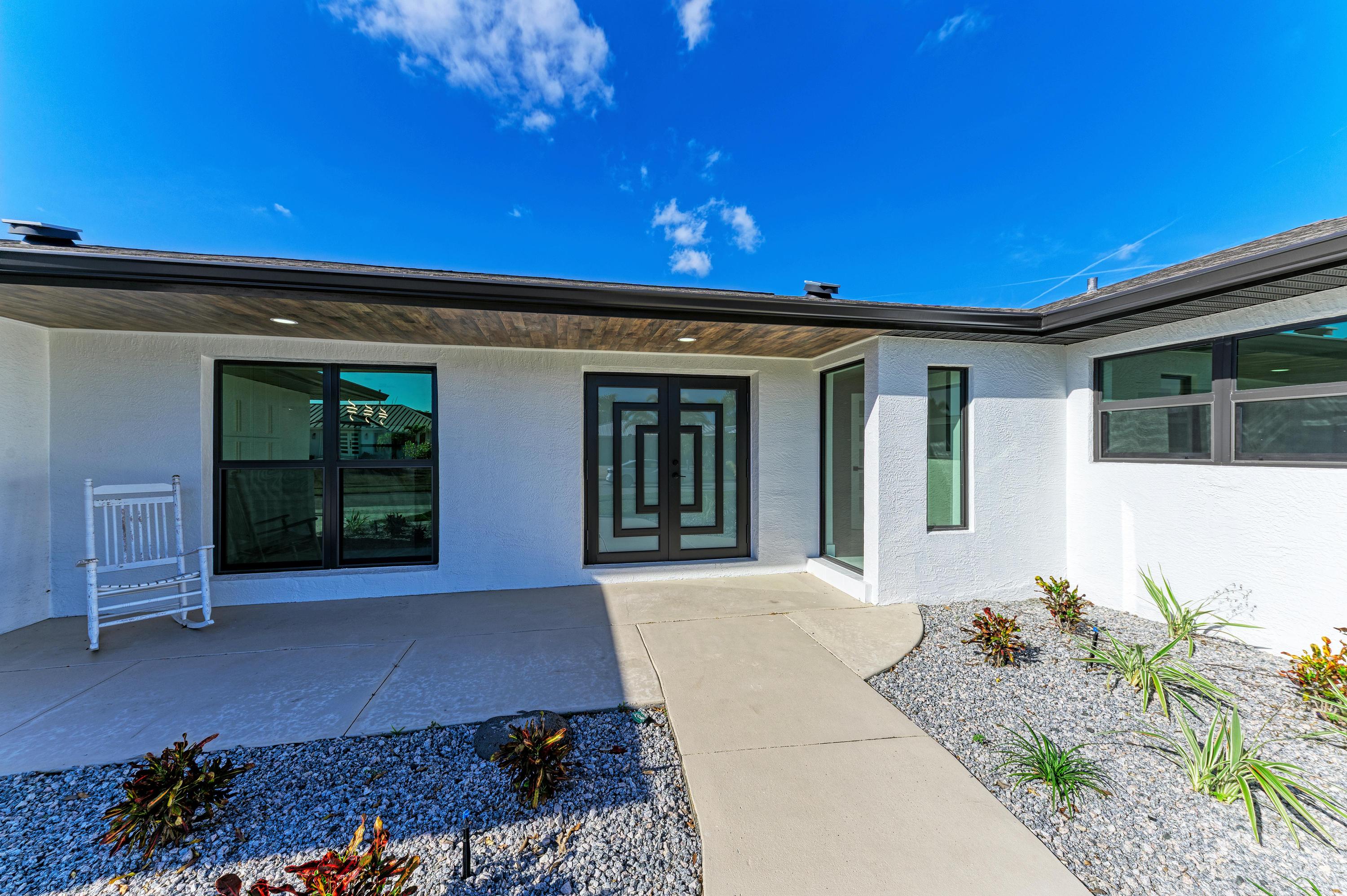 Port Charlotte, Florida, 33952, United States, 4 Bedrooms Bedrooms, ,5 BathroomsBathrooms,Residential,For Sale,2003235