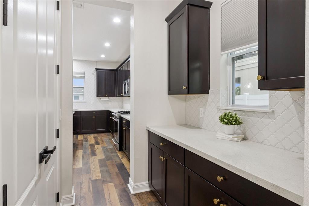 Winter Garden, Florida, 34787, United States, 4 Bedrooms Bedrooms, ,4 BathroomsBathrooms,Residential,For Sale,2001997