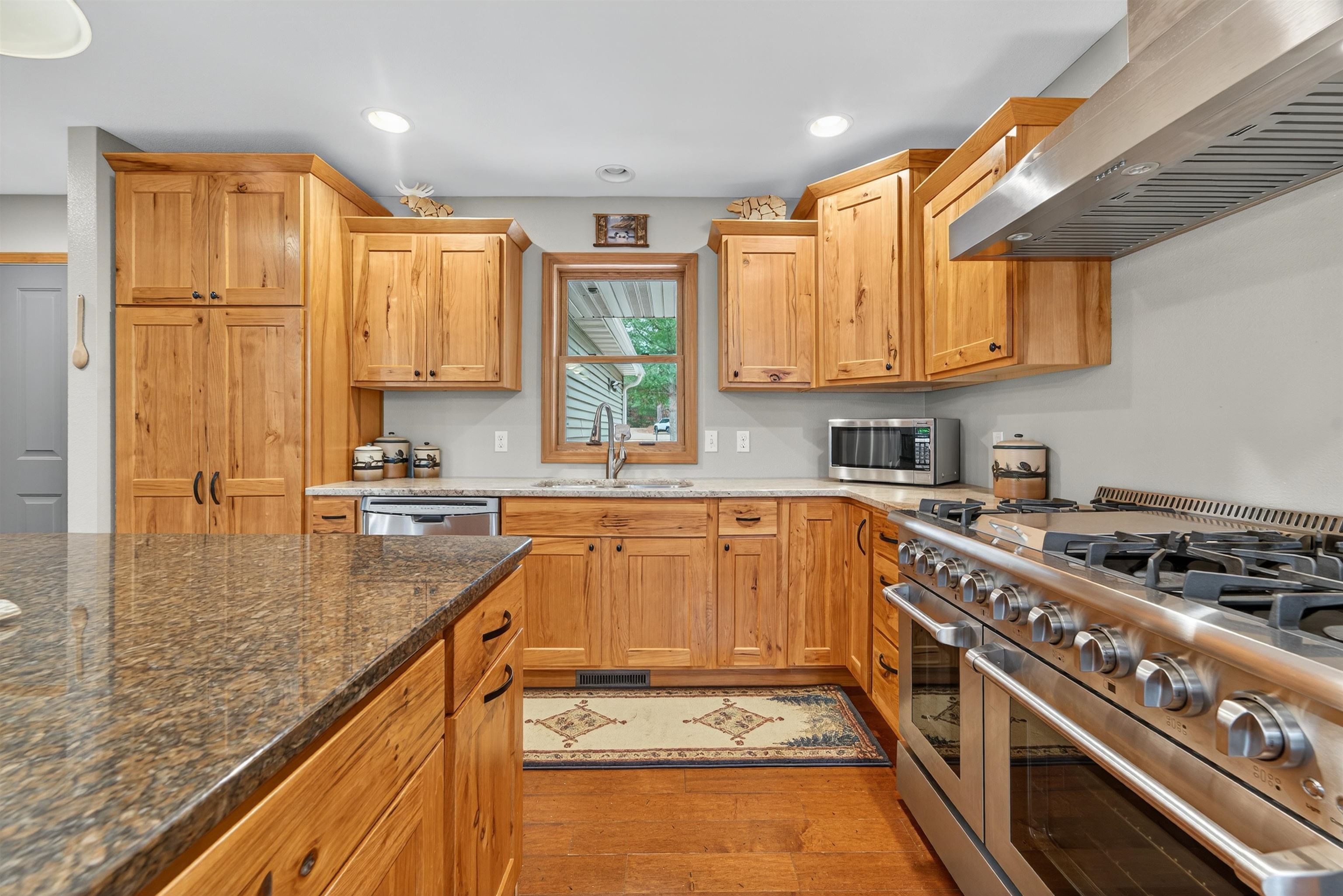 KESHENA, Wisconsin, 54135, United States, 3 Bedrooms Bedrooms, ,3 BathroomsBathrooms,Residential,For Sale,1988158