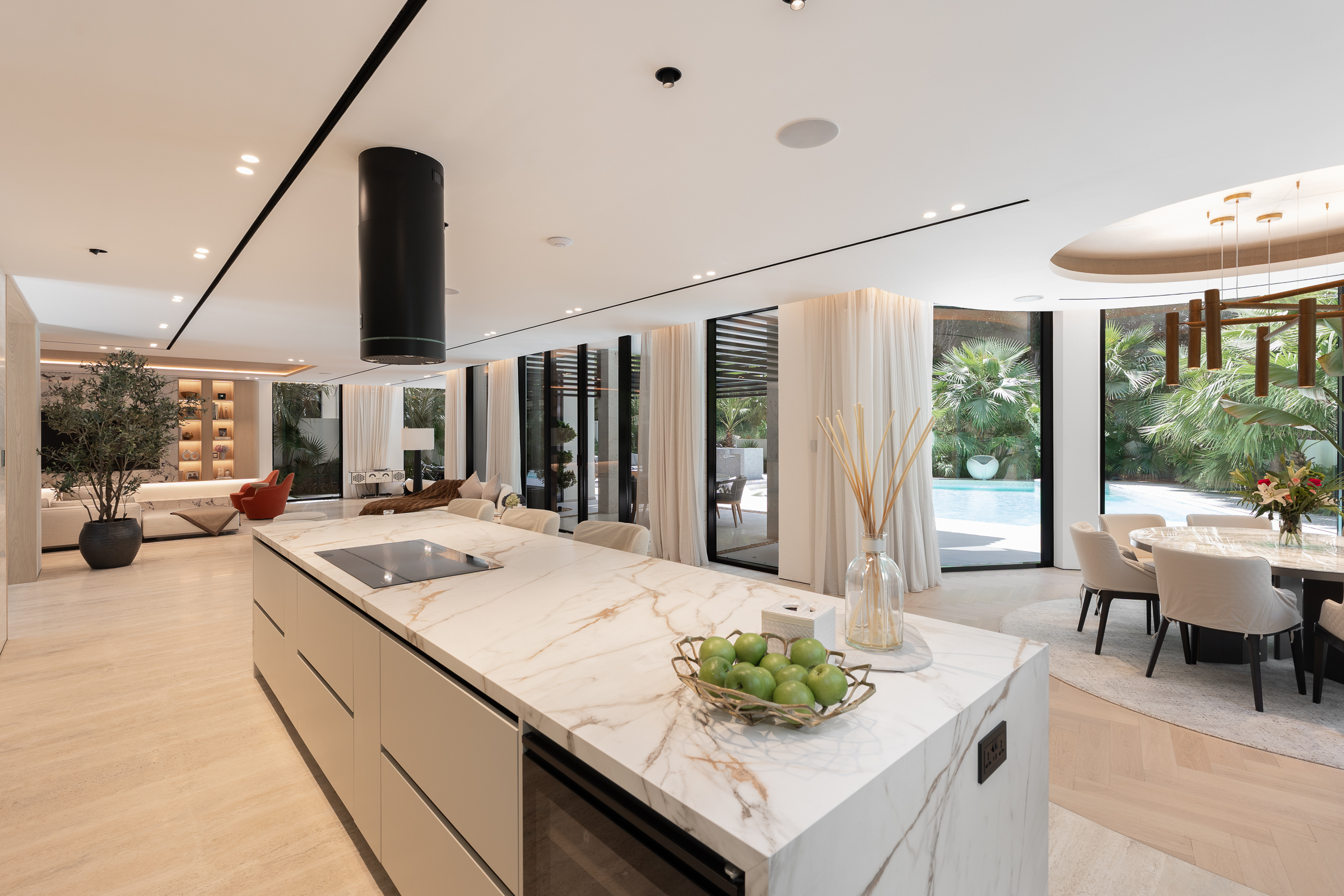  Majestic Ready-to-Move Villa in JGE - 物件實景
