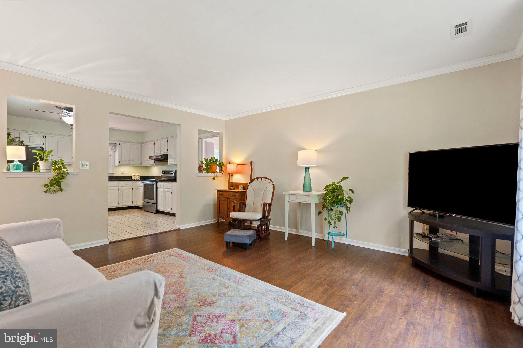 Warrenton, Virginia, 20187, United States, ,Residential,For Sale,1943108