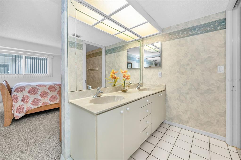 Indian Shores, Florida, 33785, United States, 2 Bedrooms Bedrooms, ,2 BathroomsBathrooms,Residential,For Sale,1992021