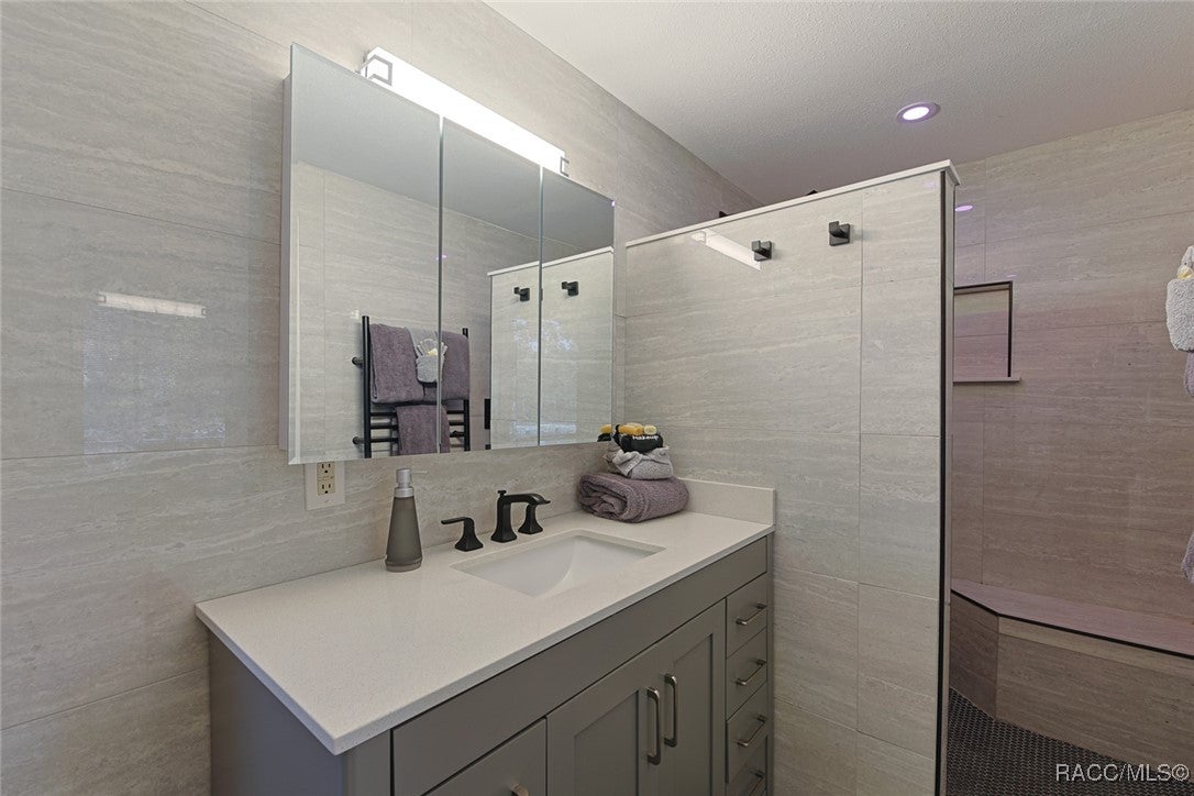 Crystal River, Florida, 34429, United States, 3 Bedrooms Bedrooms, ,3 BathroomsBathrooms,Residential,For Sale,1695751