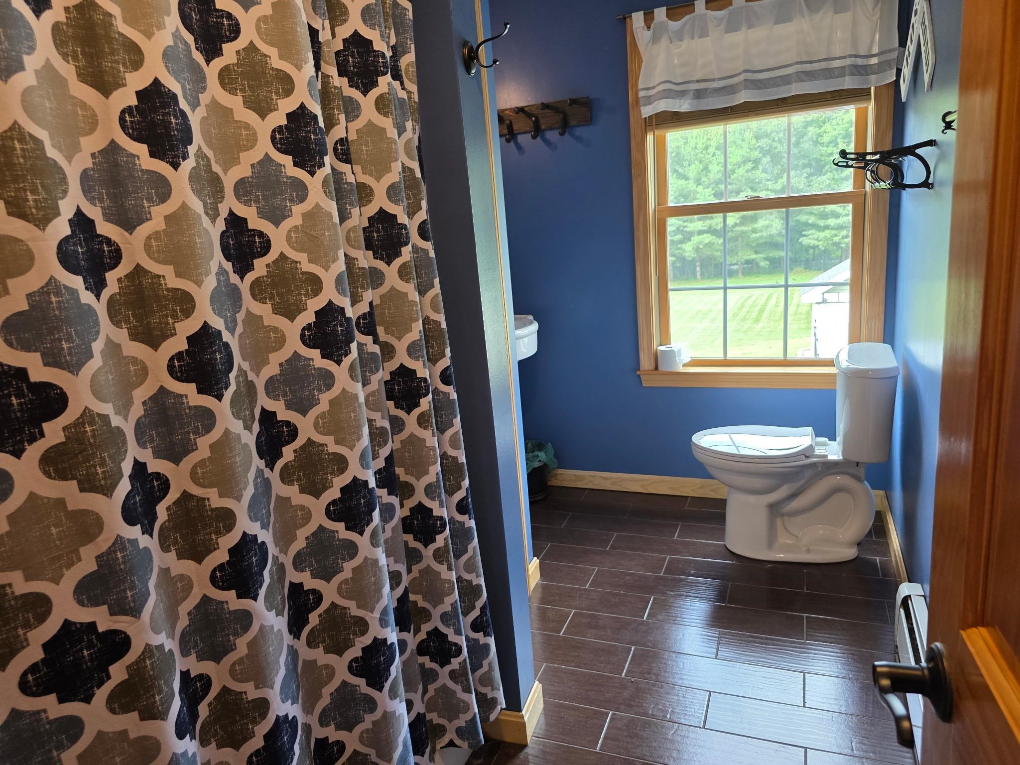 Colchester, Vermont, 05446, United States, 4 Bedrooms Bedrooms, ,3 BathroomsBathrooms,Residential,For Sale,1895144