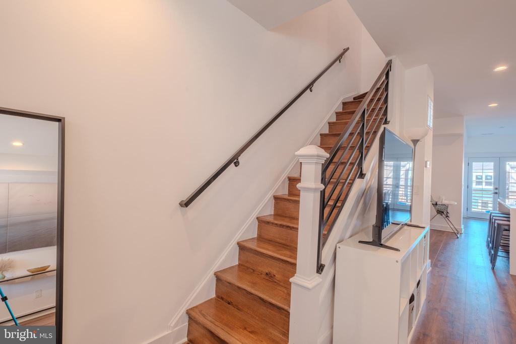 Washington, District of Columbia, 20011, United States, 4 Bedrooms Bedrooms, ,4 BathroomsBathrooms,Residential,For Sale,1895045