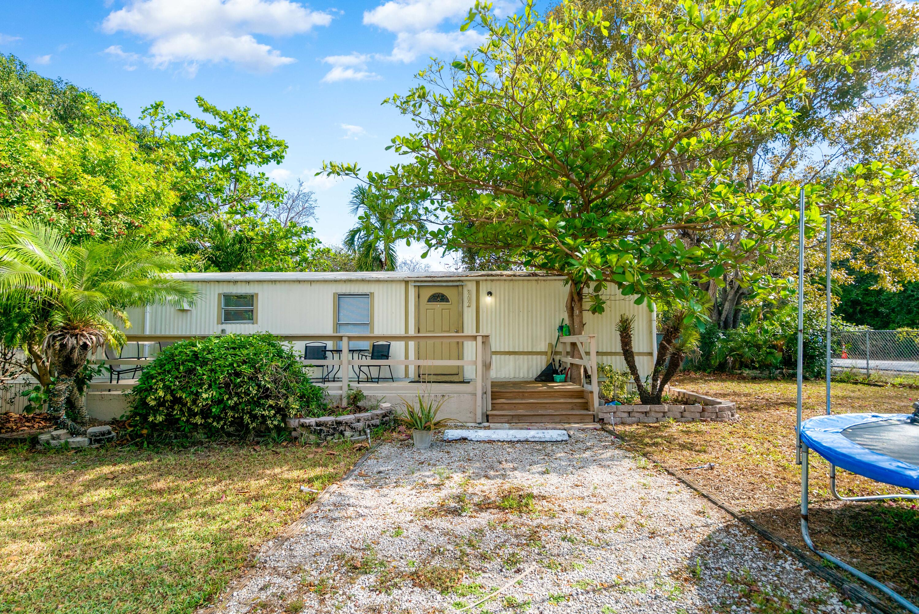 KEY LARGO, Florida, 33037, United States, 2 Bedrooms Bedrooms, ,2 BathroomsBathrooms,Residential,For Sale,1759382