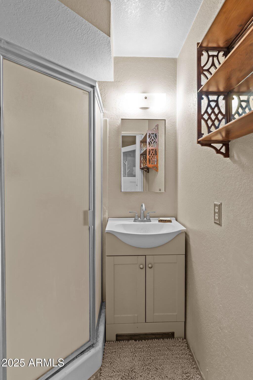 Wickenburg, Arizona, 85390, United States, 4 Bedrooms Bedrooms, ,4 BathroomsBathrooms,Residential,For Sale,1974877