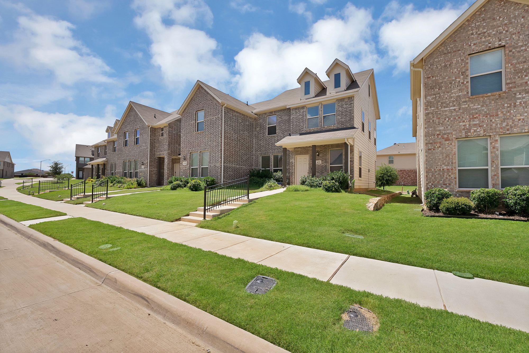  422 Milverton Drive, Fort Worth, TX, 76036 - 物件實景