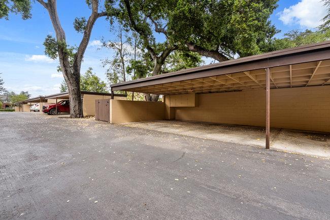 Los Gatos, California, 95030, United States, 2 Bedrooms Bedrooms, ,3 BathroomsBathrooms,Residential,For Sale,1903816
