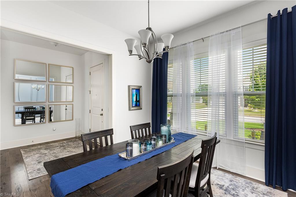 High Point, North Carolina, 27265, United States, 5 Bedrooms Bedrooms, ,4 BathroomsBathrooms,Residential,For Sale,1951573