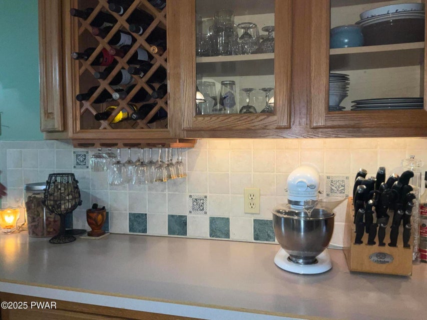 Milford, Pennsylvania, 18337, United States, 3 Bedrooms Bedrooms, ,3 BathroomsBathrooms,Residential,For Sale,1981276