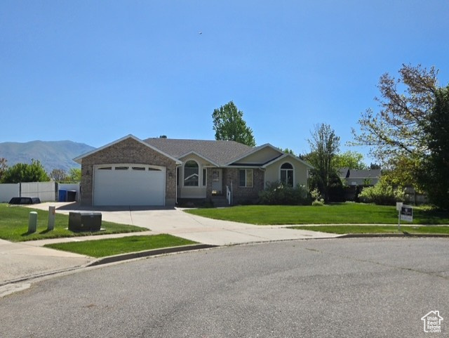 Hyrum, Utah, 84319, United States, 5 Bedrooms Bedrooms, ,3 BathroomsBathrooms,Residential,For Sale,1729547