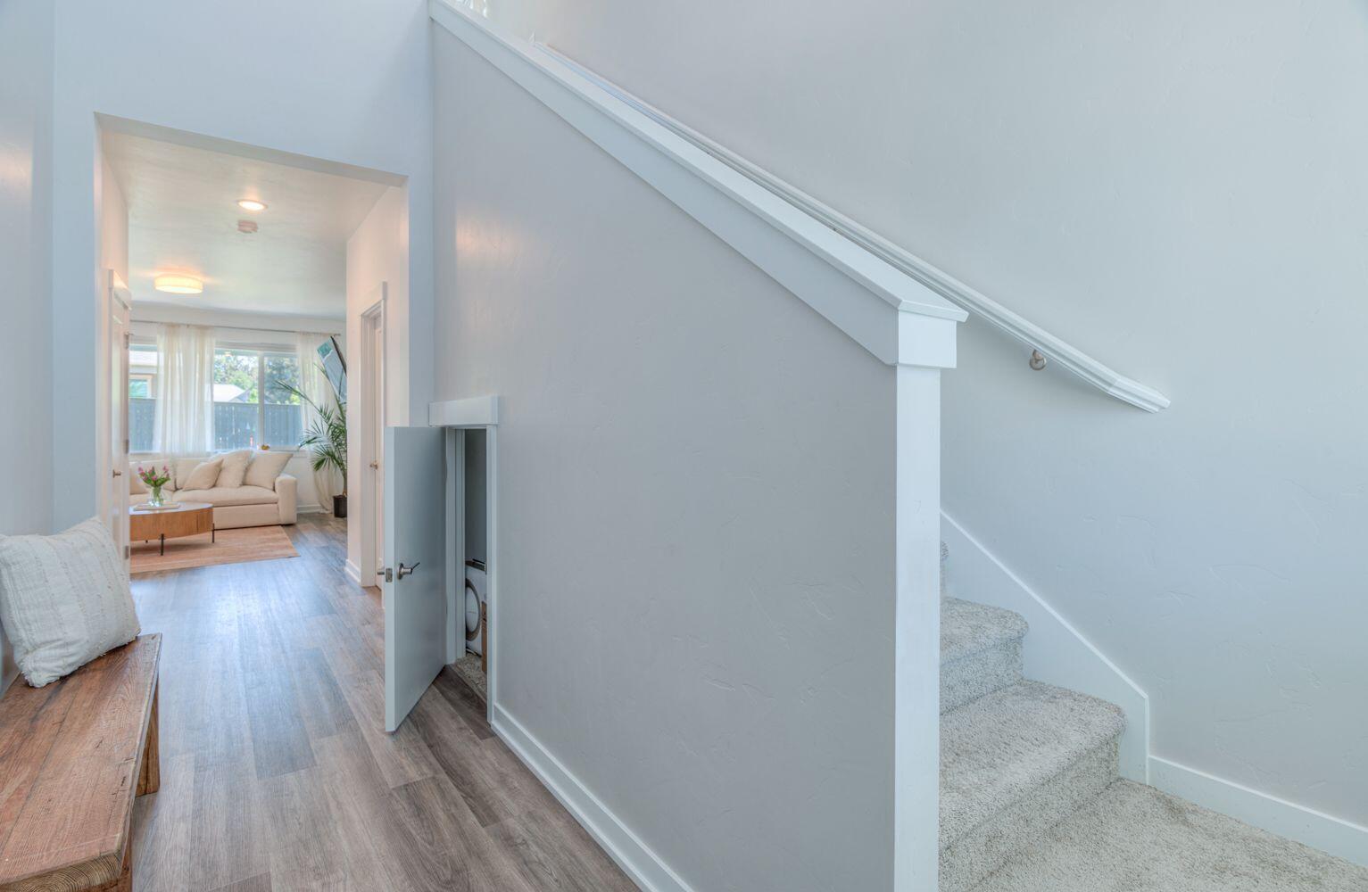 Bend, Oregon, 97702, United States, 3 Bedrooms Bedrooms, ,3 BathroomsBathrooms,Residential,For Sale,1977775