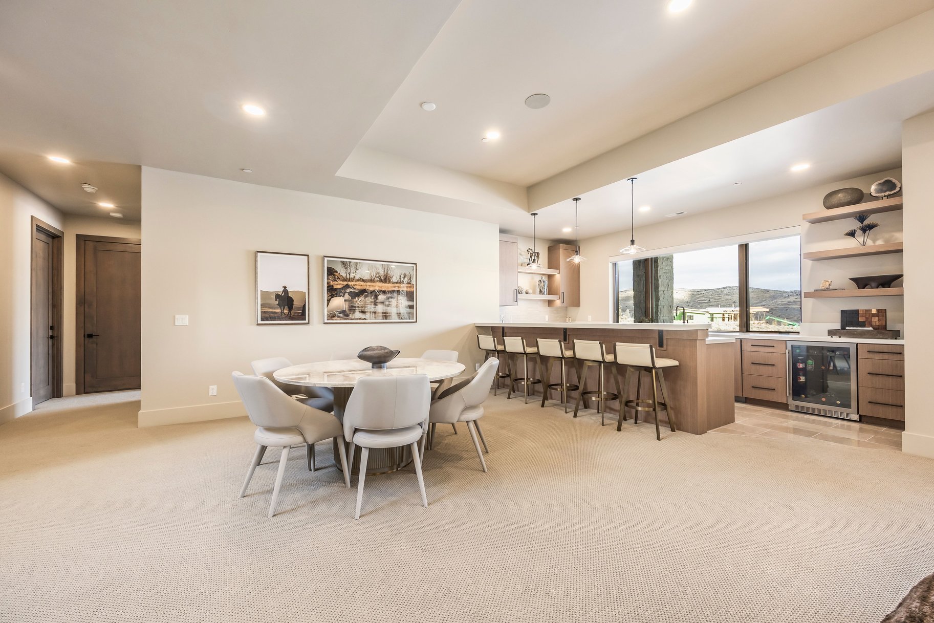  Beautiful Modern Custom Home with Rock Cliff Views at Victory Ranch - 物件實景